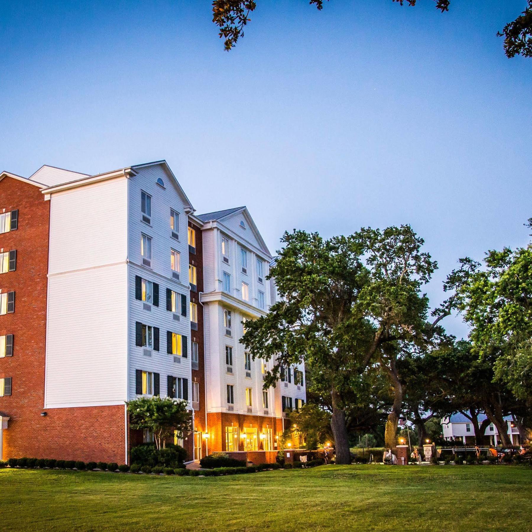 The Inn At Long Beach Exterior photo